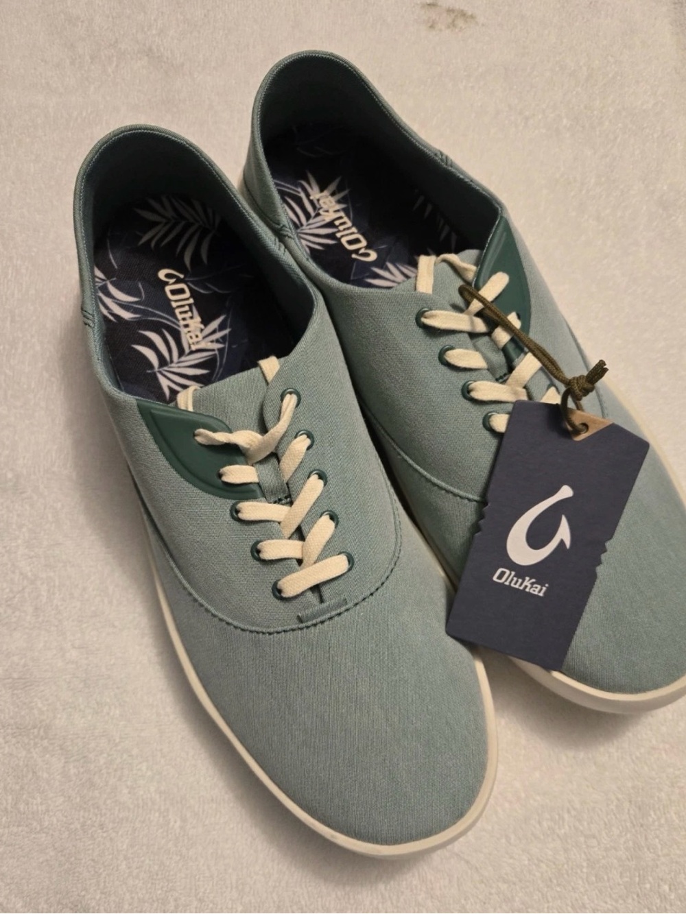 Olukai Tradewind Lightweight Shoes Bamboo Size 13 NEW No Box